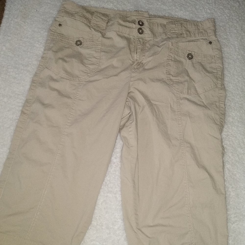 Capri Pants